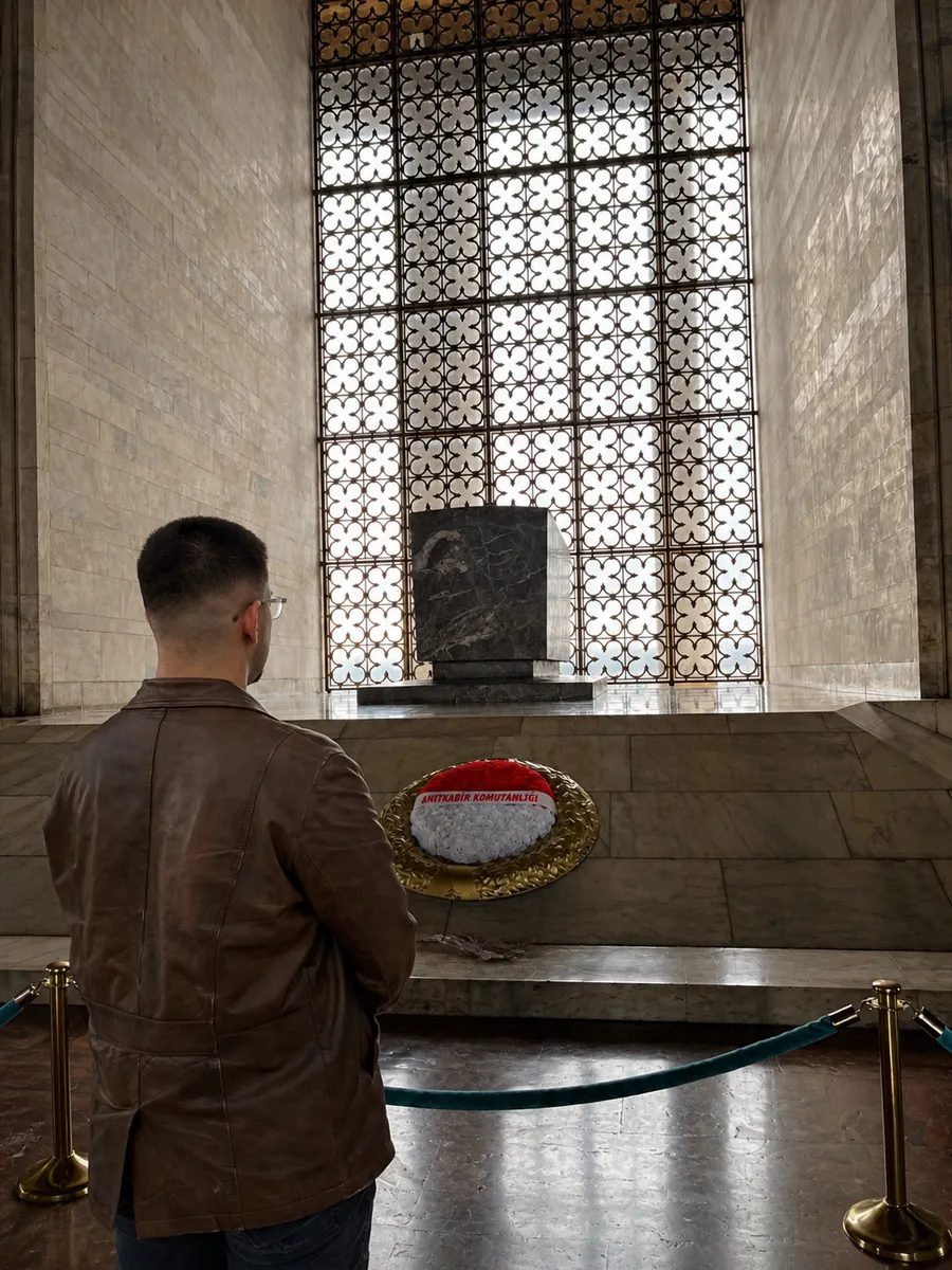 İlyas Saltay Anıtkabir'de